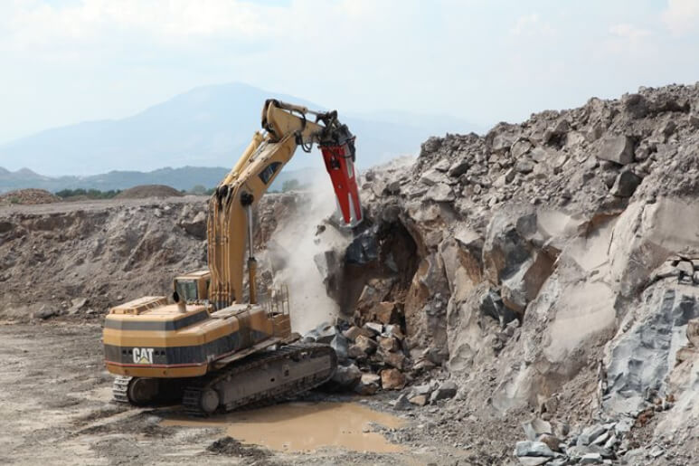 hydraulic breakers in mining operations